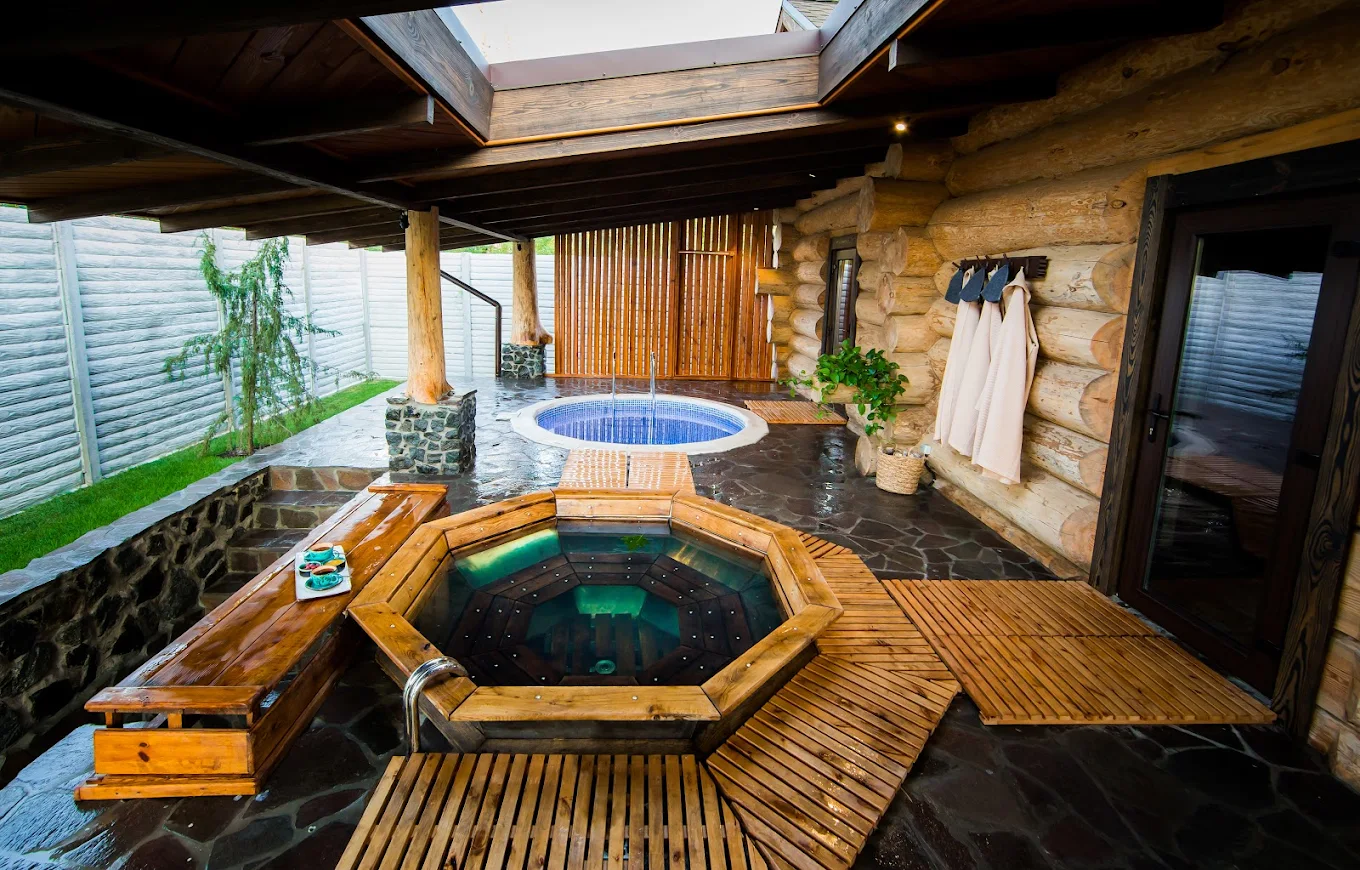 Банный клуб Столичный — сауны и бани Киева